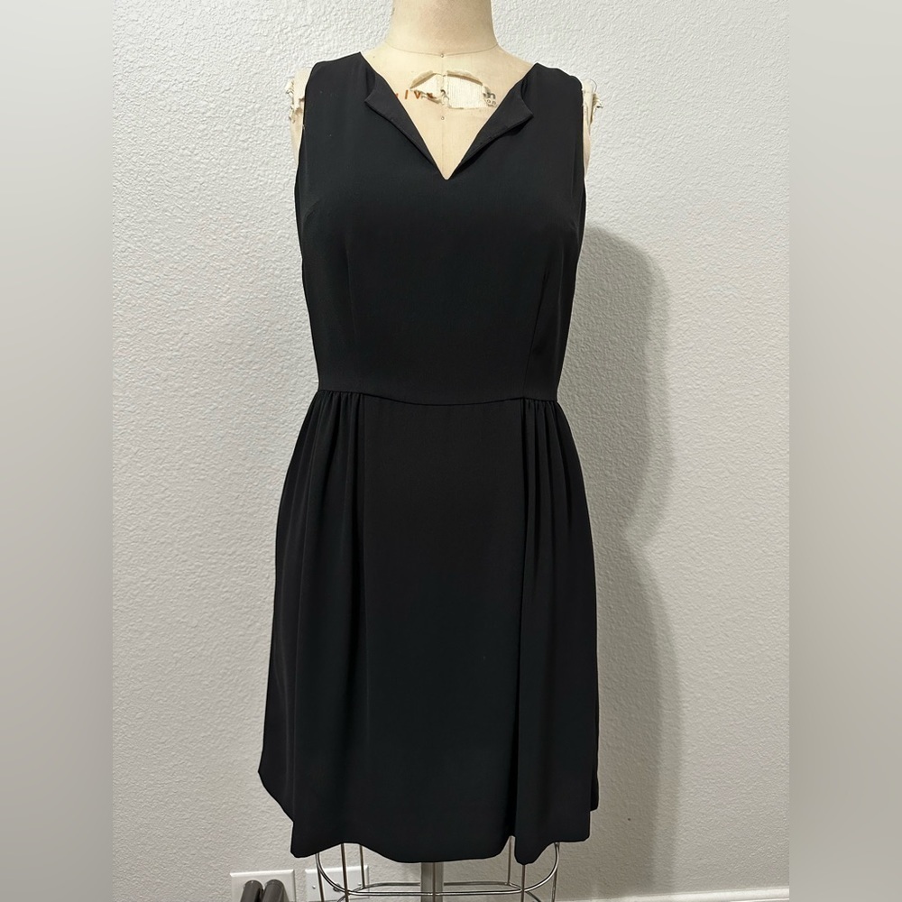 Loft.lbd.perfect little black dress